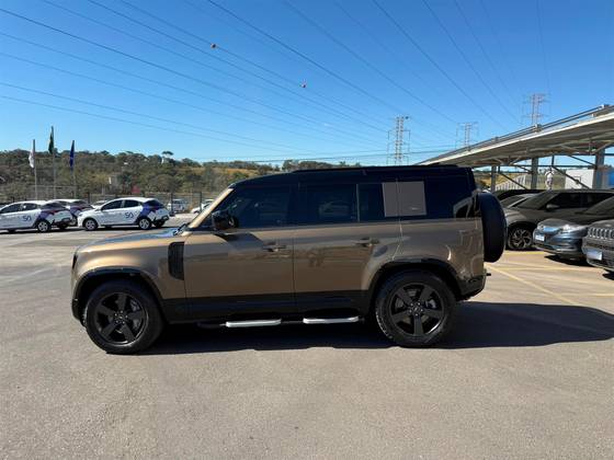 LAND ROVER DEFENDER 3.0 D300 TURBO DIESEL MHEV 110 X-DYNAMIC SE AWD AUTOMÁTICO